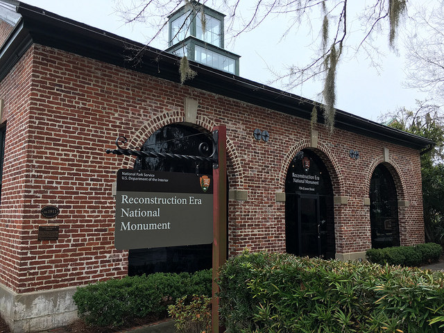 28025313359_e857fccdb4_z